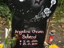 Angi Behrend 6