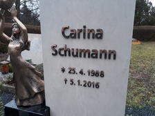 Carina Schumann 23
