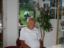 Egon Okroy 4
