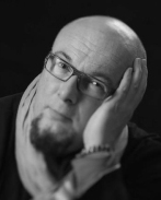 Hagen E Schernthaner