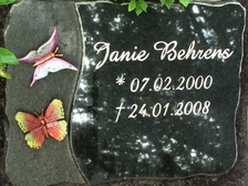Janie Behrens 22