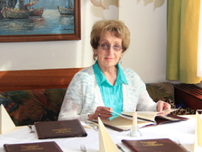 Karin Herdlitschka 10