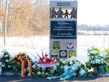 Maximilian S Polizist 67