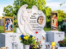 Mona Naghib 35