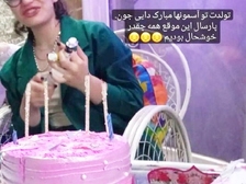 Sarina Esmailzadeh 99