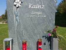 Sonja Kainz 38